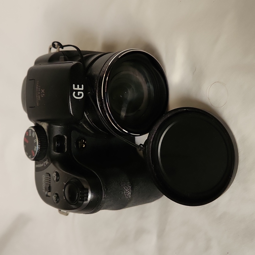 GE X5 Power Pro Series 14.1 MP Digital Camera with 15X Optical Zoom - Picture 9 of 16